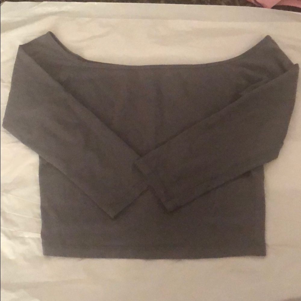 Cropped top